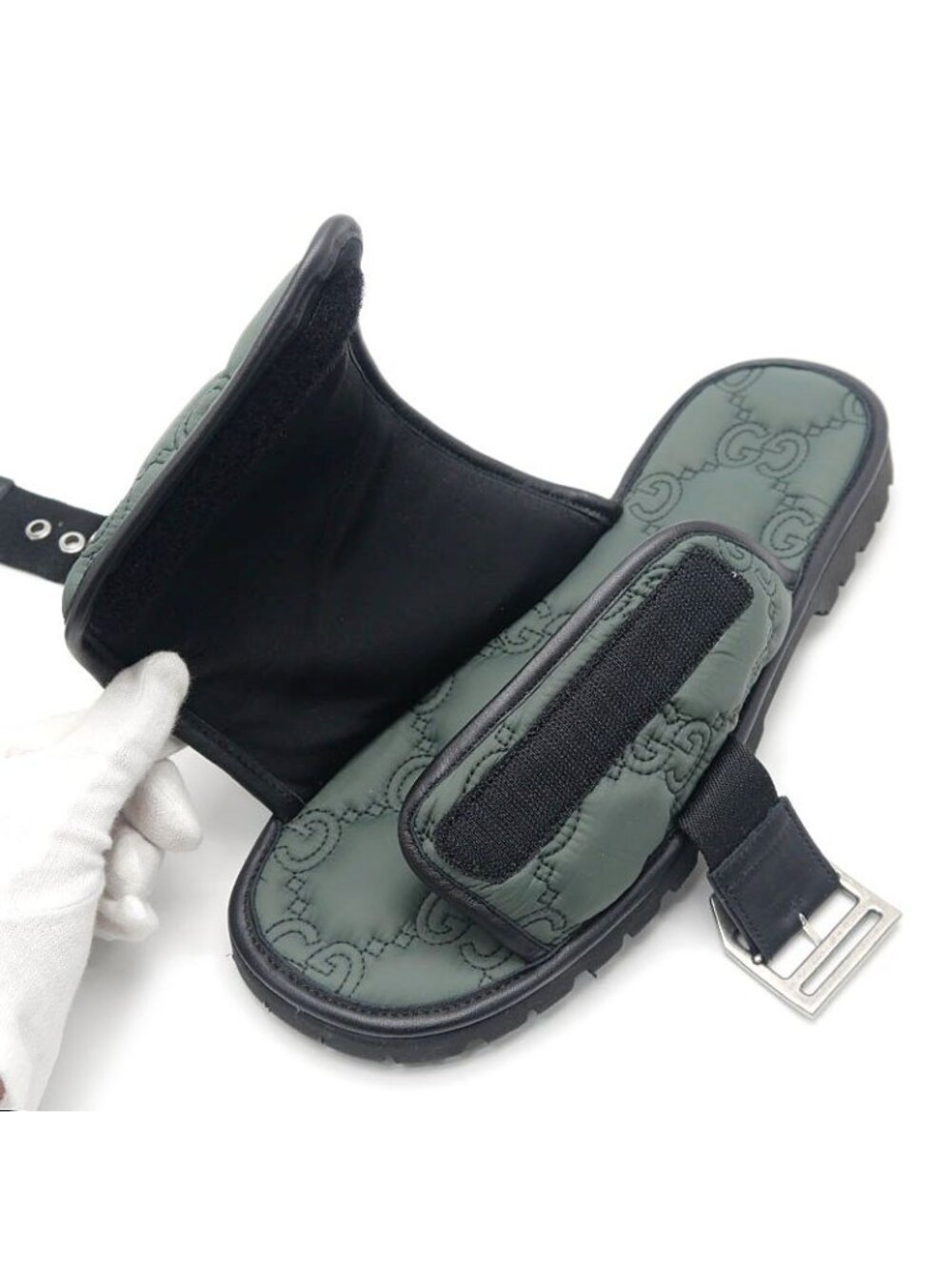 Gucci GG Quilted Sandals - Picture 7 of 10